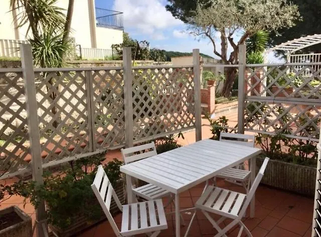 住宿加早餐酒店 Il Giardinetto - Volcano 埃尔科拉诺